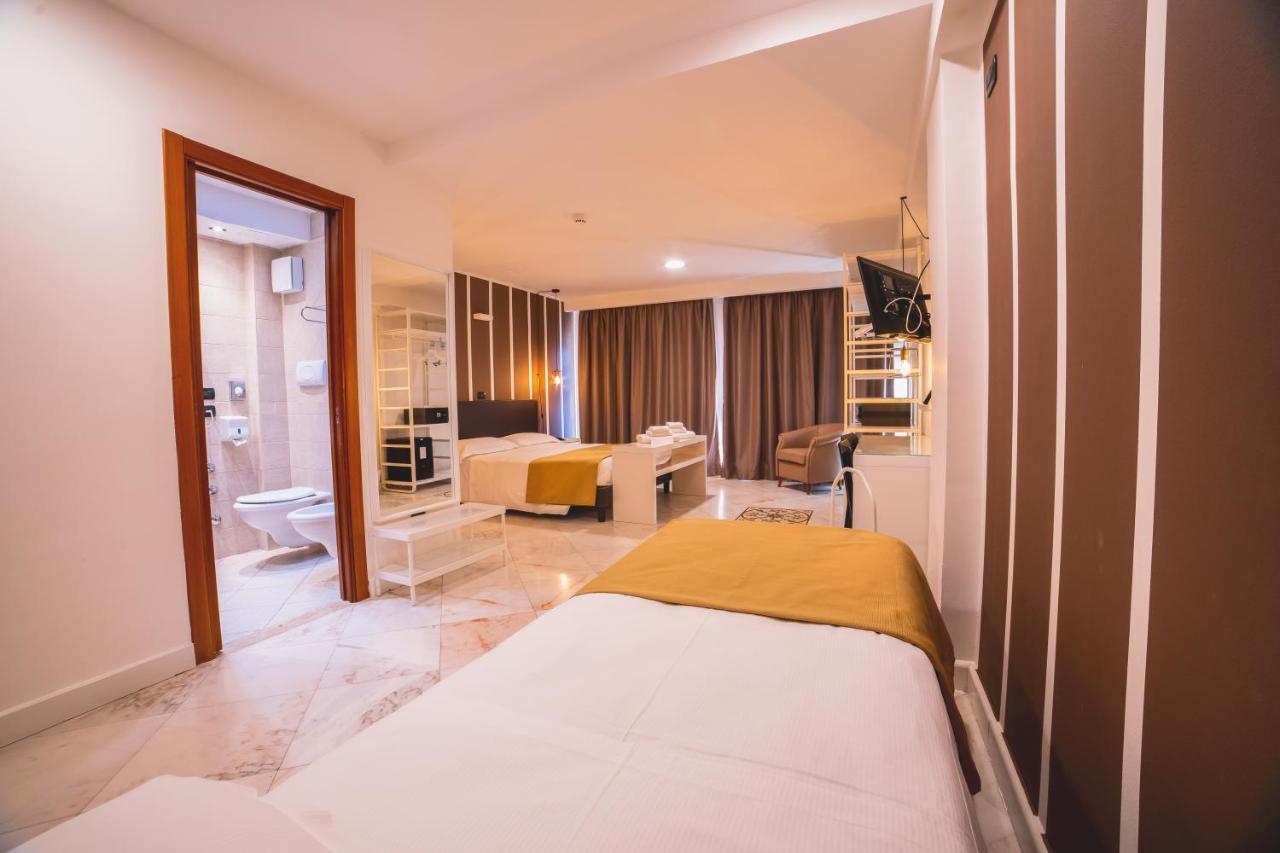 Hotel Continental Реджо-ди-Калабрия Экстерьер фото