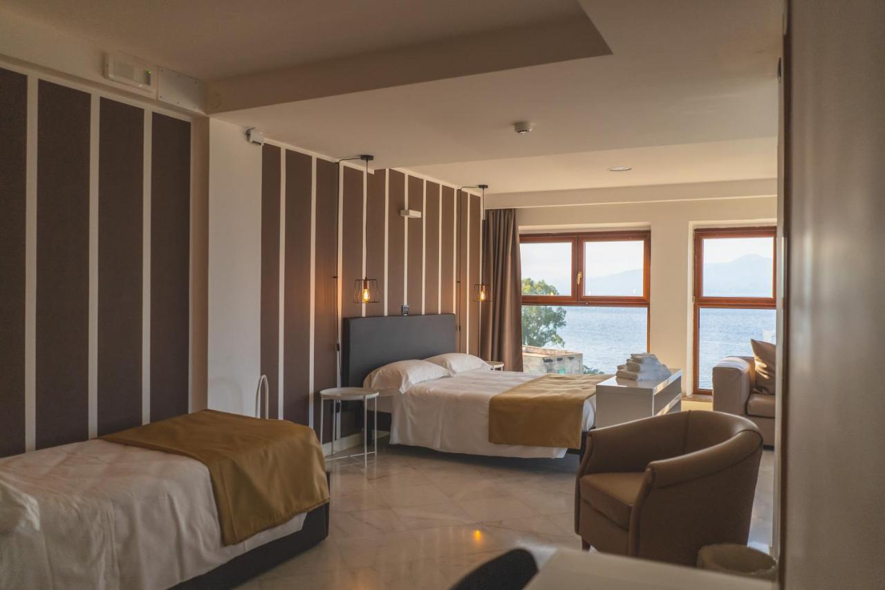 Hotel Continental Реджо-ди-Калабрия Экстерьер фото